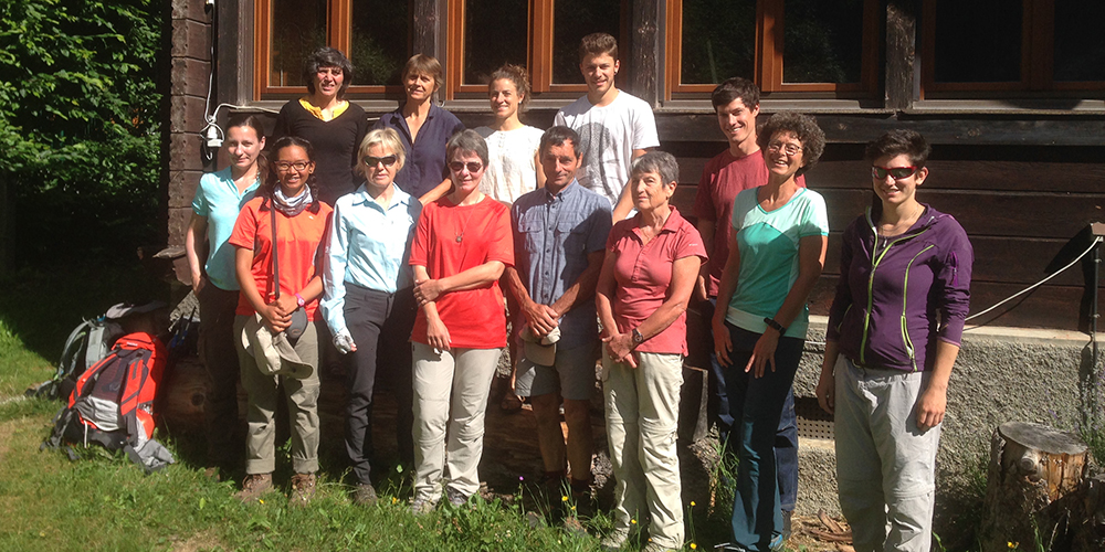 L'équipe du CREA Mont-Blanc accompagnée des volontaires 2017
